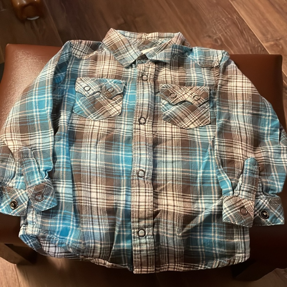 Old Navy Western snap down long sleeve plaid shirt 18-24M